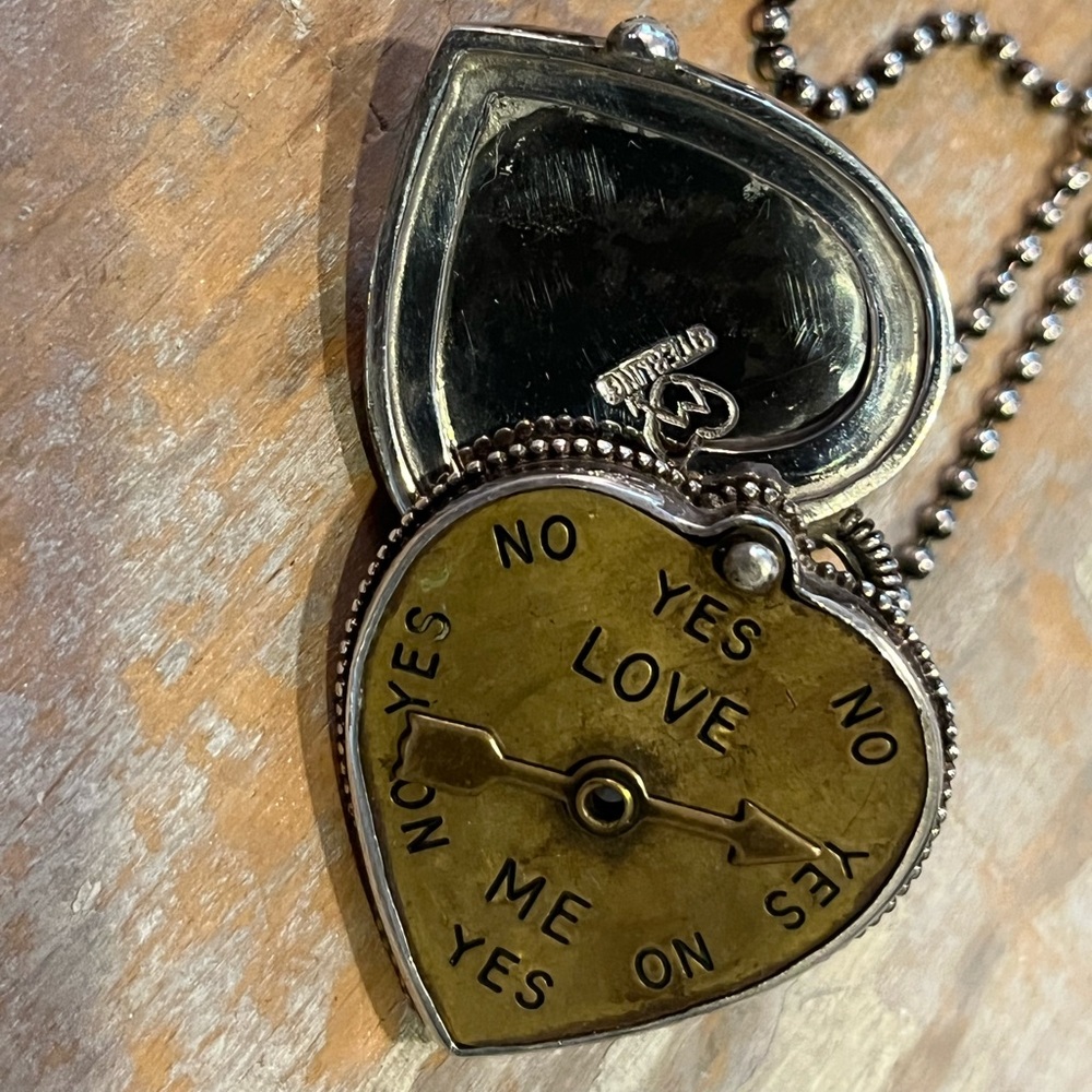 Sterling heart locket SOLD
